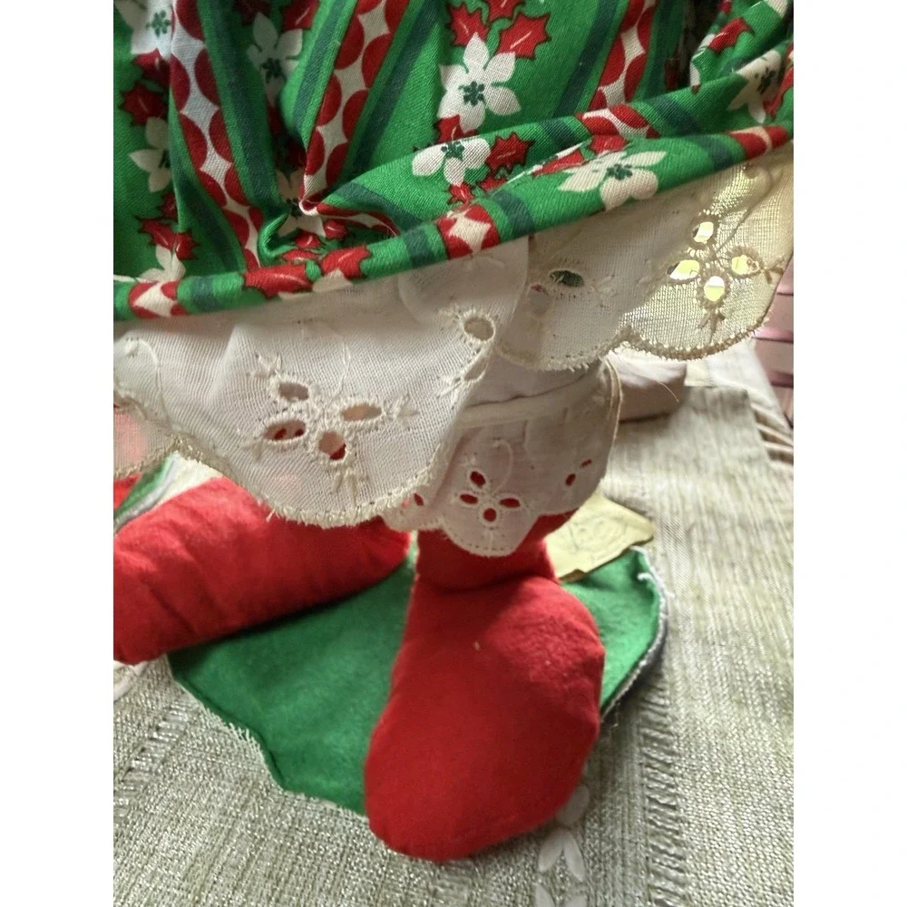 Vintage Annalee Santa & Ms Santa Large Figurines 19